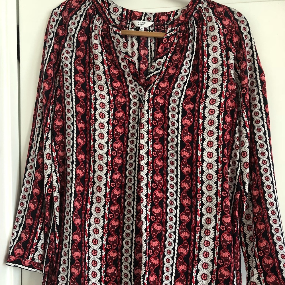 Crown & Ivy Tunic Blouse